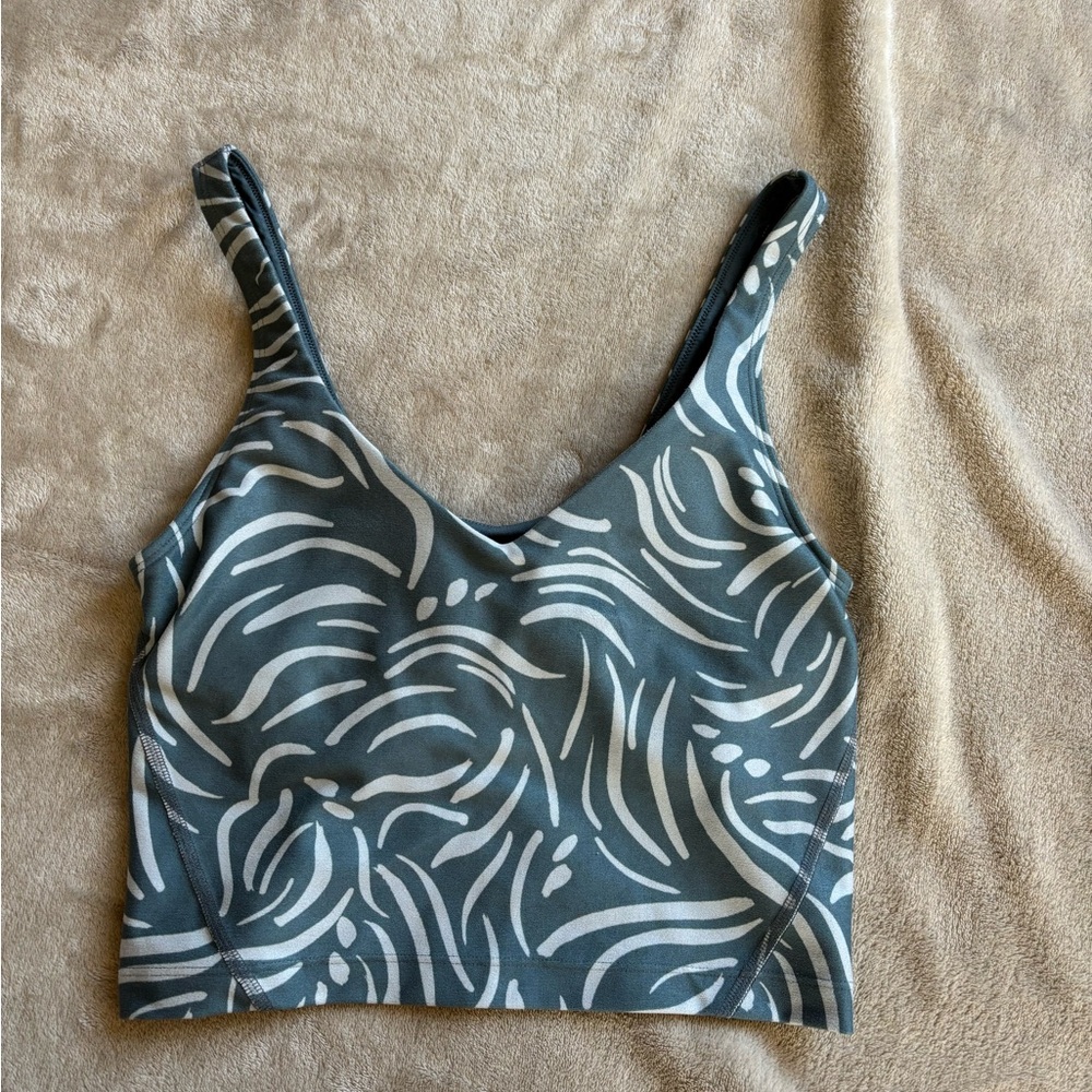 Hollister Patterned Crop workout Tank